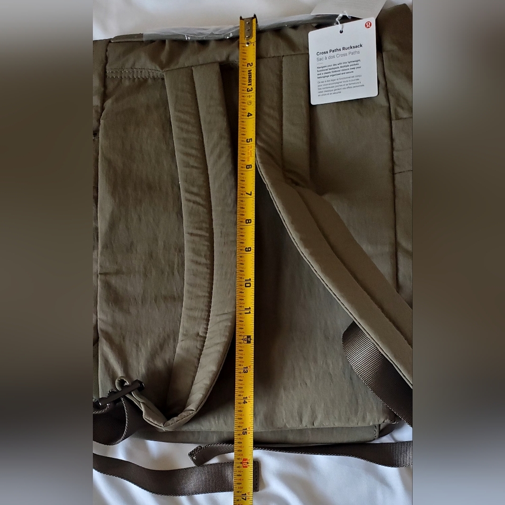 lululemon athletica Roll-Top Rucksack in Olive Green - Picture 4 of 9